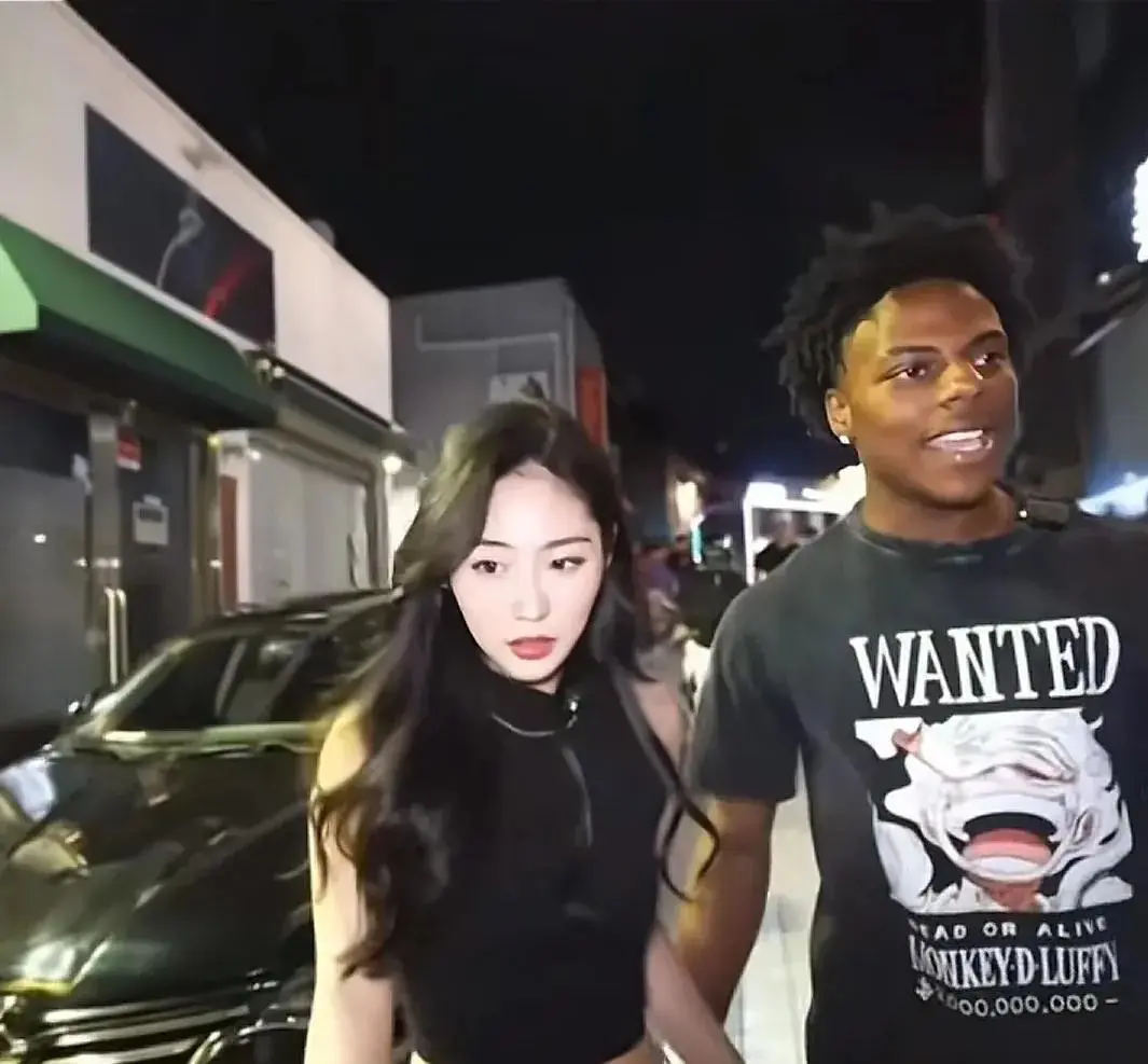 图22：“甲亢哥”频繁换女友，直播内容都是三俗，凭啥他能出圈？