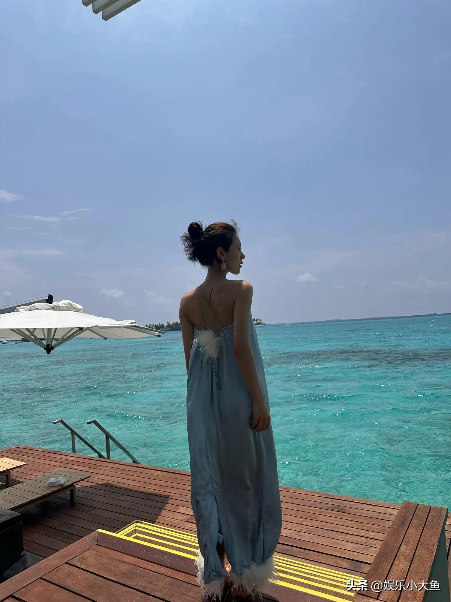 图4：赵今麦晒海边游玩照，暴瘦惊人！粉丝心疼：健康比什么都重要