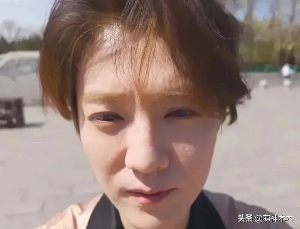 图9：鹿晗关晓彤被曝分手内幕：男方逼婚遭拒，女方家人态度成导火索