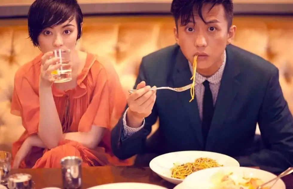 图1：邓超一招化解孙俪“认错老公”！专家：离婚率直降47%