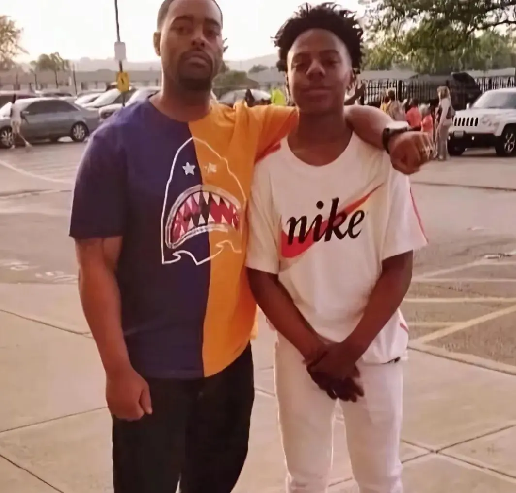 图3：“甲亢哥”频繁换女友，直播内容都是三俗，凭啥他能出圈？