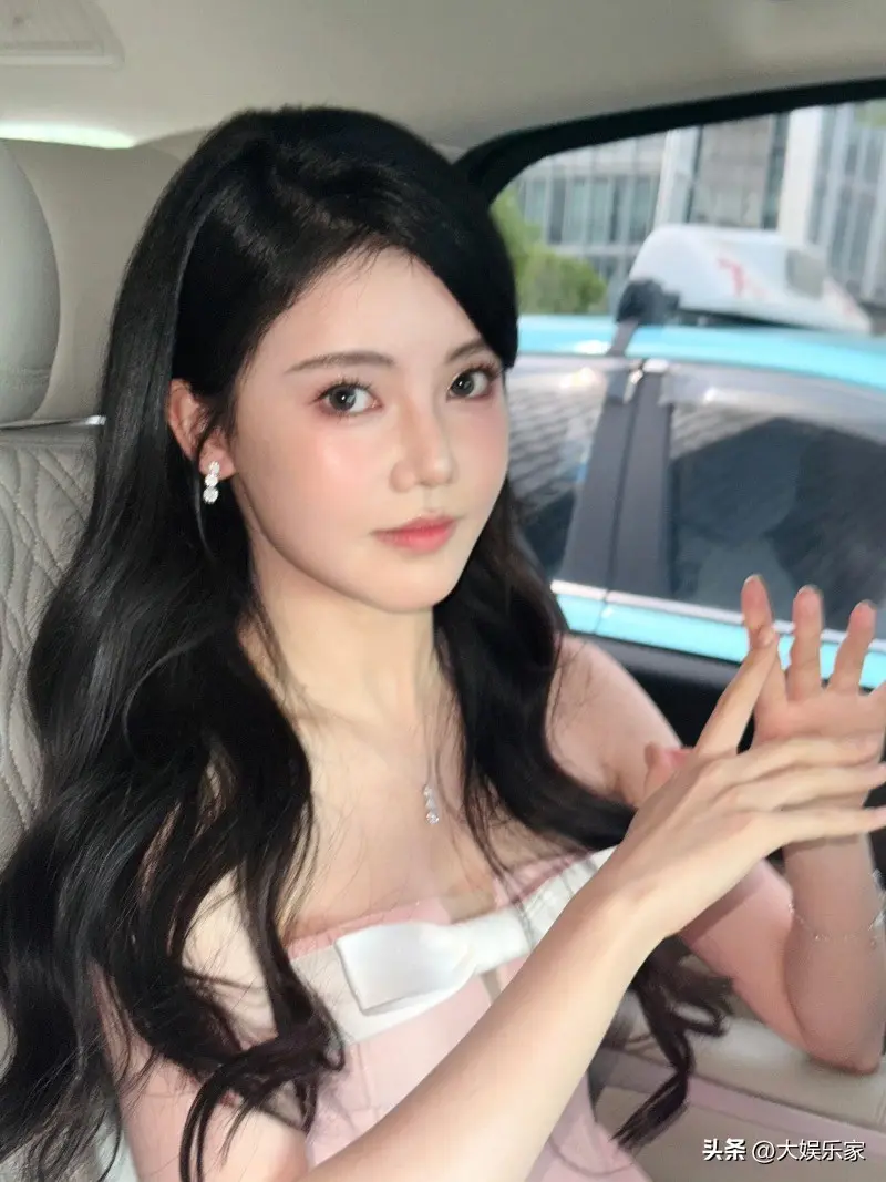 图6：美女修修脸？孙珍妮的脸变了上热搜！陷整容争议本人回应了！