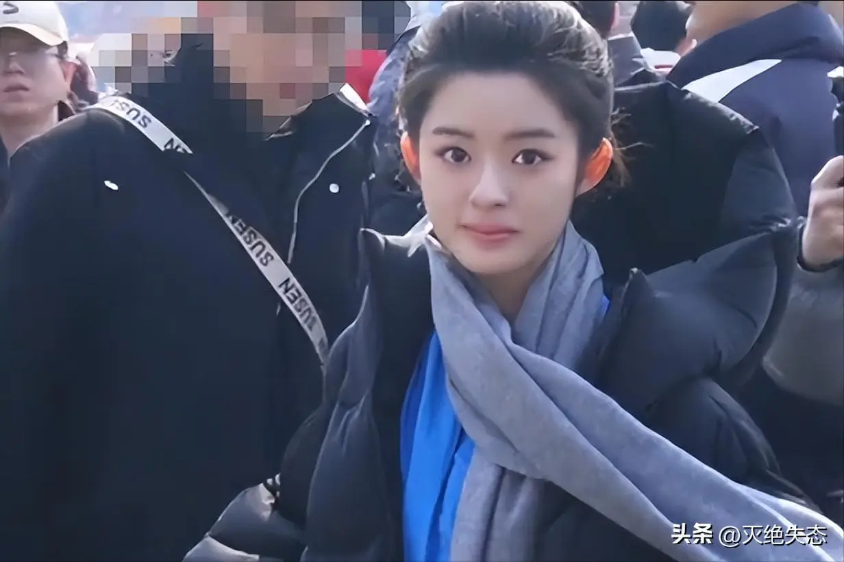 图21：拔出萝卜带出泥！黄杨钿甜天价耳环遭“开户”，竟意外牵连赵丽颖