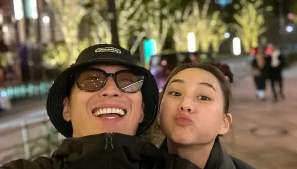 图2：窦骁卡点为何超莲庆生，却超一分钟没卡上网友：是hbd太难写了嘛